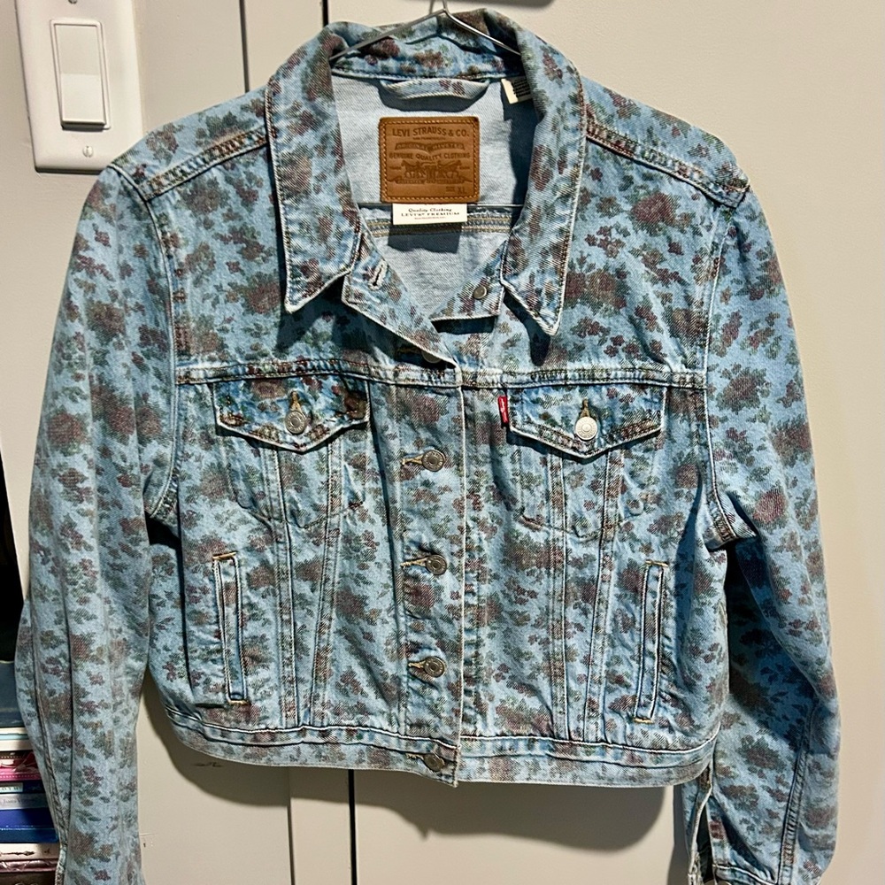Levi's Premium Floral Patterned Jacket - image 1